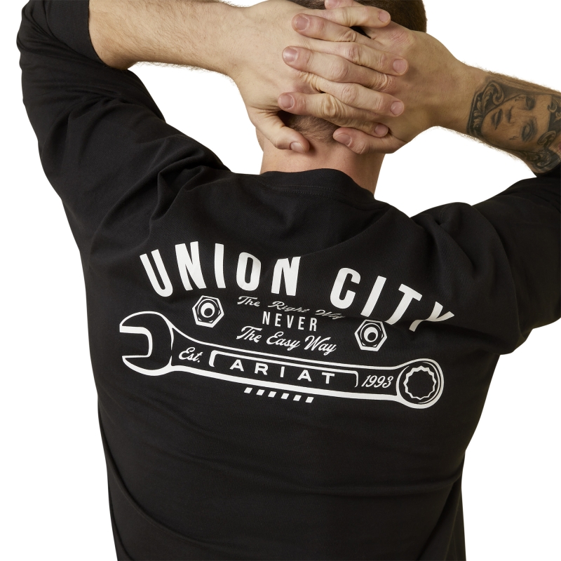 Ariat Cotton Strongâ„¢ Union City Crewneck L/S Shirt - Black