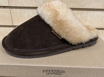 Deerfield Women's Genuine Sheepskin Slippers - Dark Brown